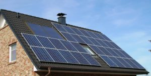How much kW solar is required for a rooftop house?